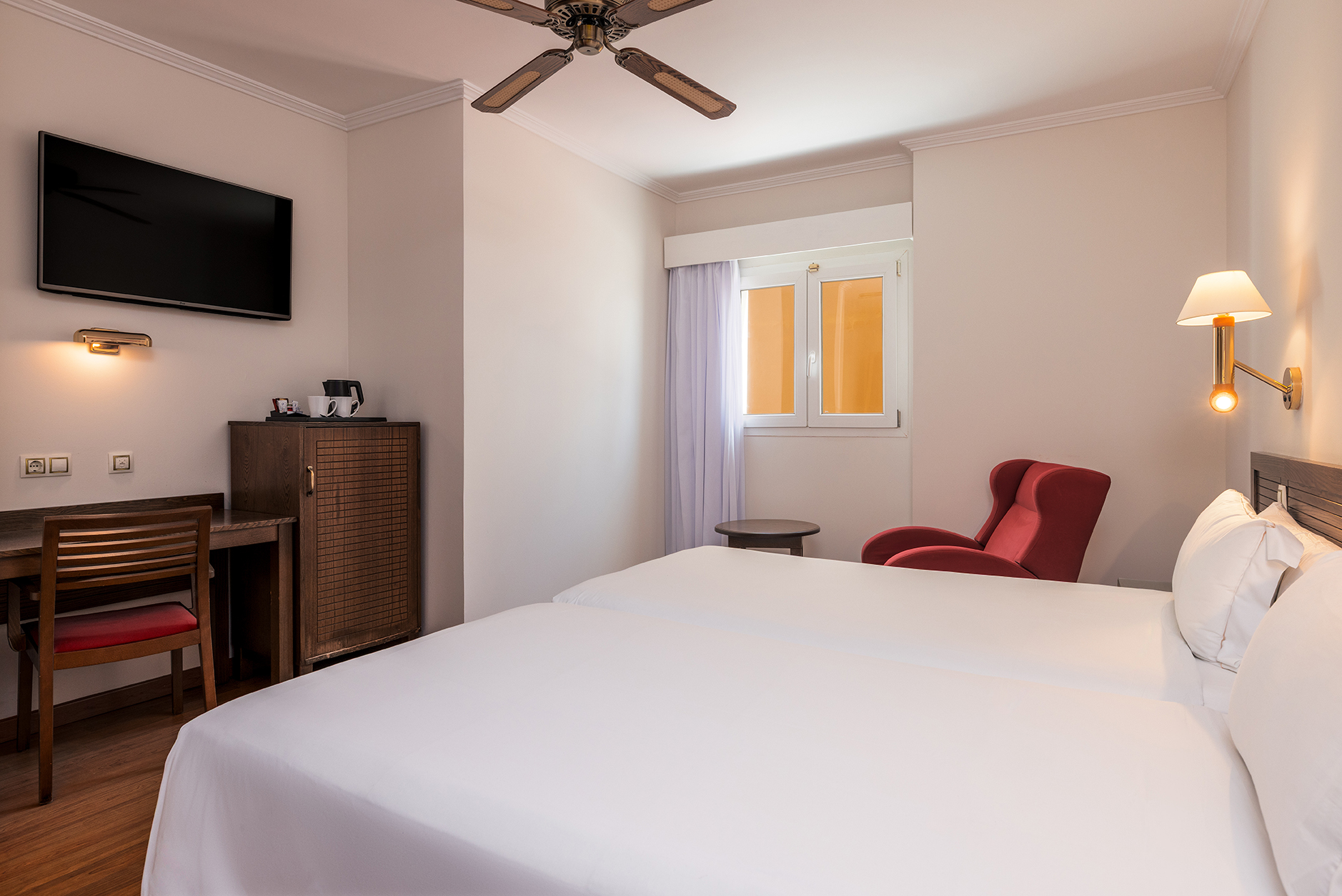 001_alta_senatorcadiz Doble.jpg